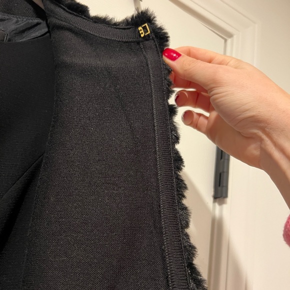 Elegant cocktail faux furry style jacket - Picture 7 of 9